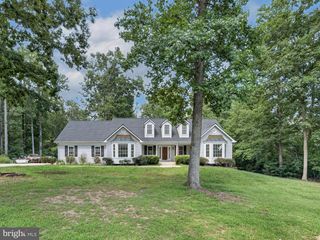 75 TRILLIUM DR, Stafford, VA 22556