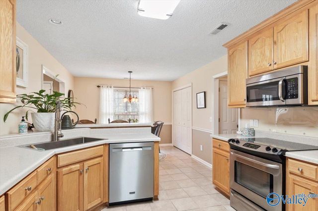 244 Morning Star Drive, Huntsville, AL 35811