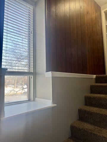 5065 N Crooks Road Unit: 52, Royal Oak, MI 48073