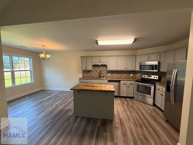 44 NE Vicki Court, Ludowici, GA 31316