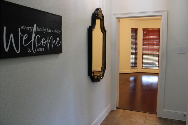 130 E Lasting Spring Circle, Spring, TX 77389