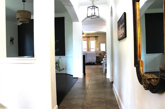 130 E Lasting Spring Circle, Spring, TX 77389