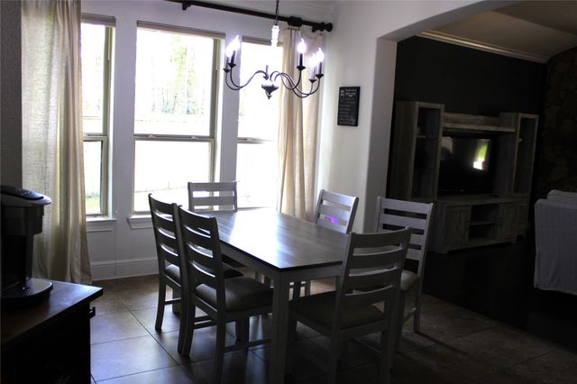 130 E Lasting Spring Circle, Spring, TX 77389