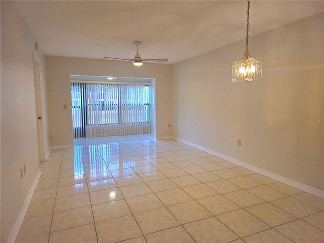 1285 MISSION HILLS BOULEVARD 36B, Clearwater, FL 33759