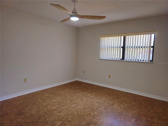 1285 MISSION HILLS BOULEVARD 36B, Clearwater, FL 33759