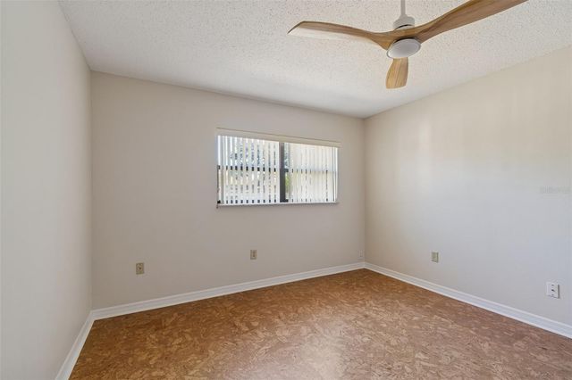 1285 MISSION HILLS BOULEVARD 36B, Clearwater, FL 33759