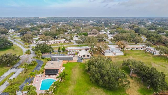 1285 MISSION HILLS BOULEVARD 36B, Clearwater, FL 33759