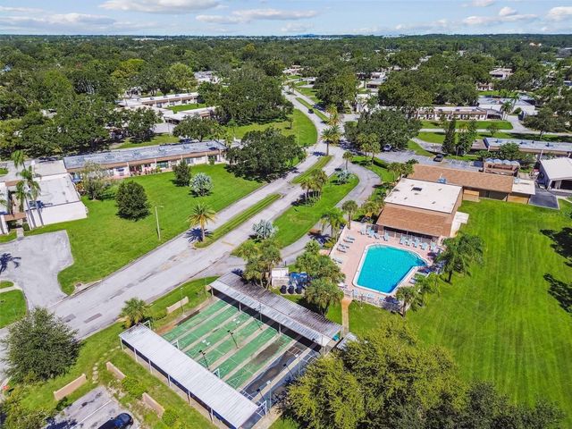 1285 MISSION HILLS BOULEVARD 36B, Clearwater, FL 33759