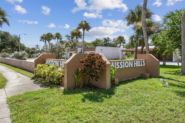 1285 MISSION HILLS BOULEVARD 36B, Clearwater, FL 33759