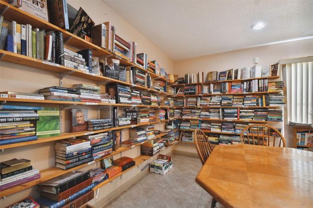 1285 MISSION HILLS BOULEVARD 36B, Clearwater, FL 33759