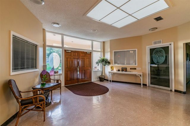 1285 MISSION HILLS BOULEVARD 36B, Clearwater, FL 33759