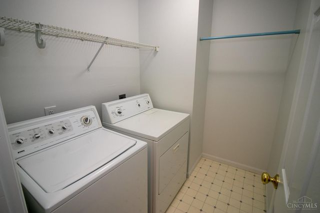 6289 Maple Grove, Hamilton Twp, OH 45152