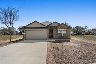 138 Lilli's Lane, Comfort, TX 78013
