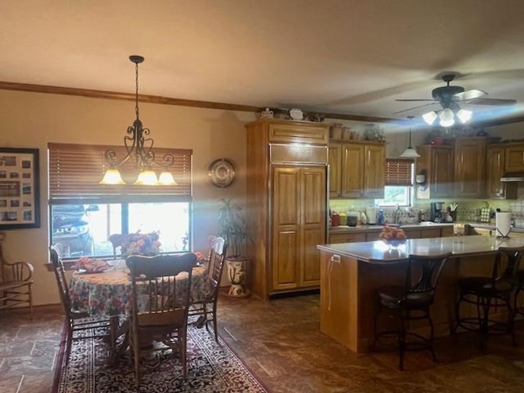 Image 3 of property listing at 136 Private Rd 3535, Sonora, TX 76950