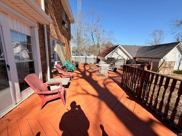 714 N Main Street, Monticello, AR 71655