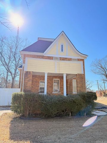 714 N Main Street, Monticello, AR 71655
