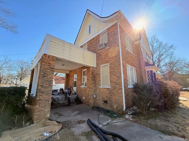 714 N Main Street, Monticello, AR 71655