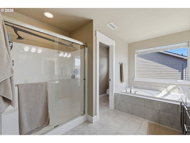1601 Nw 27TH Ct, Battle Ground, WA 98604