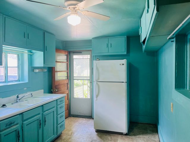 1213 E Main Street, Streator, IL 61364