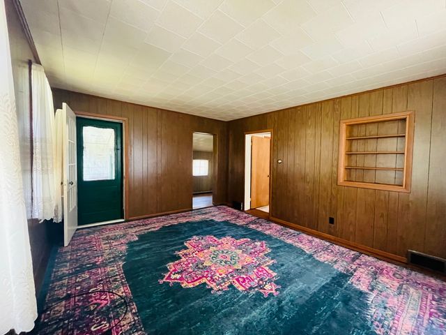 1213 E Main Street, Streator, IL 61364