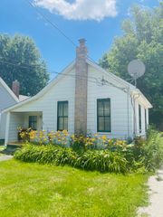 1213 E Main Street, Streator, IL 61364