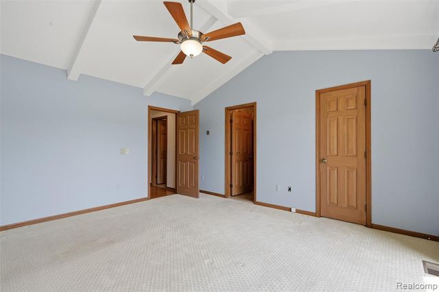 152 Overlake, Lake Orion, MI 48362