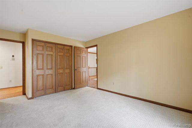 152 Overlake, Lake Orion, MI 48362