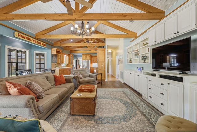 1838 Mt Pleasant Rd, Hallsville, TX 75650