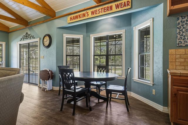 1838 Mt Pleasant Rd, Hallsville, TX 75650