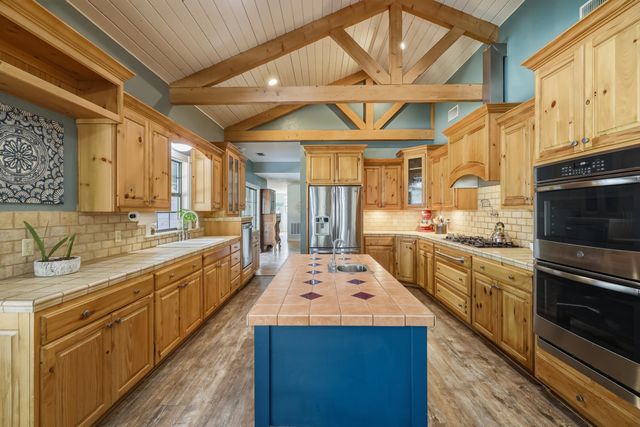 1838 Mt Pleasant Rd, Hallsville, TX 75650