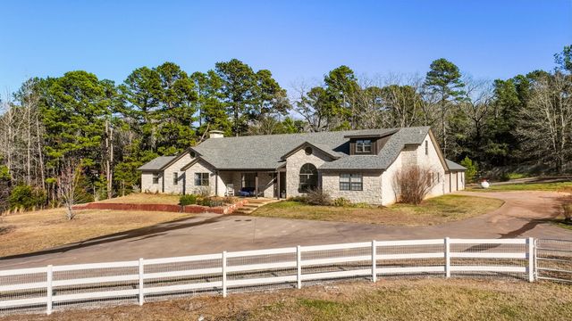 1838 Mt Pleasant Rd, Hallsville, TX 75650