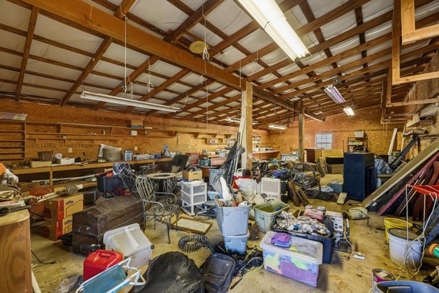 1838 Mt Pleasant Rd, Hallsville, TX 75650