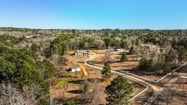 1838 Mt Pleasant Rd, Hallsville, TX 75650