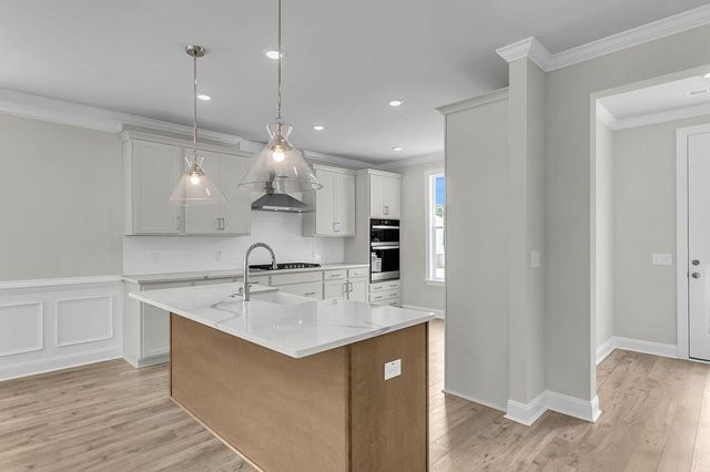 7325 Longtown Drive, Hanahan, SC 29410