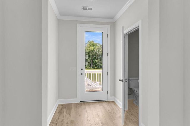 7325 Longtown Drive, Hanahan, SC 29410