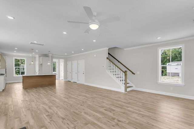 7325 Longtown Drive, Hanahan, SC 29410