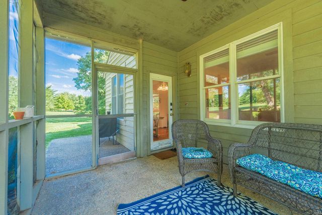 9417 S Harbour Pointe Drive, Bloomington, IN 47401