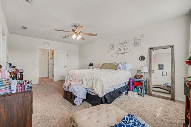 502 AUTUMN STREAM DRIVE, Auburndale, FL 33823