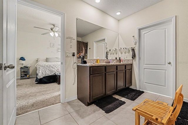 502 AUTUMN STREAM DRIVE, Auburndale, FL 33823