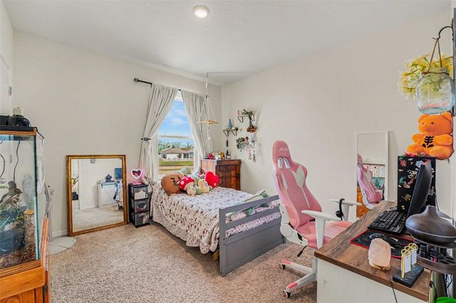 502 AUTUMN STREAM DRIVE, Auburndale, FL 33823