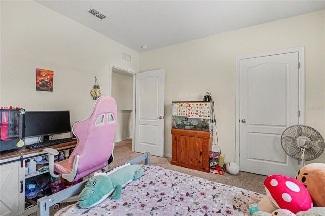 502 AUTUMN STREAM DRIVE, Auburndale, FL 33823