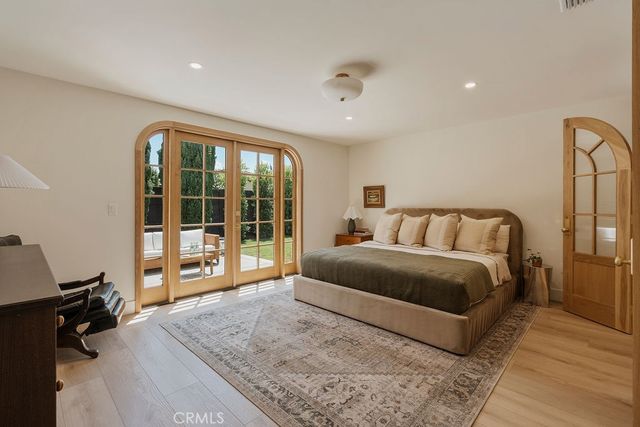 1081 Tulare, Costa Mesa, CA 92626