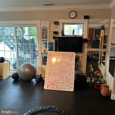 1720 VERBENA ST NW, Washington, DC 20012