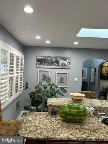 1720 VERBENA ST NW, Washington, DC 20012