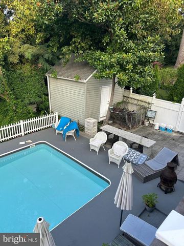 1720 VERBENA ST NW, Washington, DC 20012