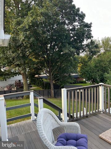1720 VERBENA ST NW, Washington, DC 20012