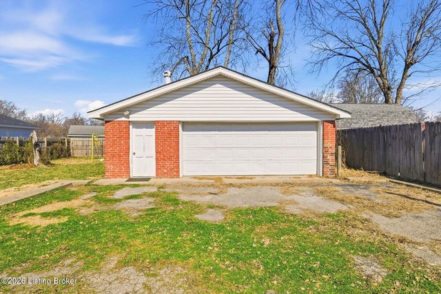 2403 Adrienne Way, Louisville, KY 40216