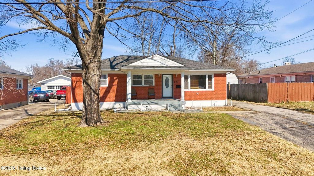 2403 Adrienne Way, Louisville, KY 40216