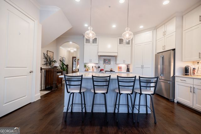 613 Abbington River Lane, Atlanta, GA 30339