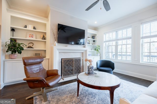 613 Abbington River Lane, Atlanta, GA 30339